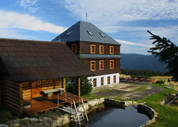 Dvorakova Bouda 招待所 Špindlerŭv Mlýn